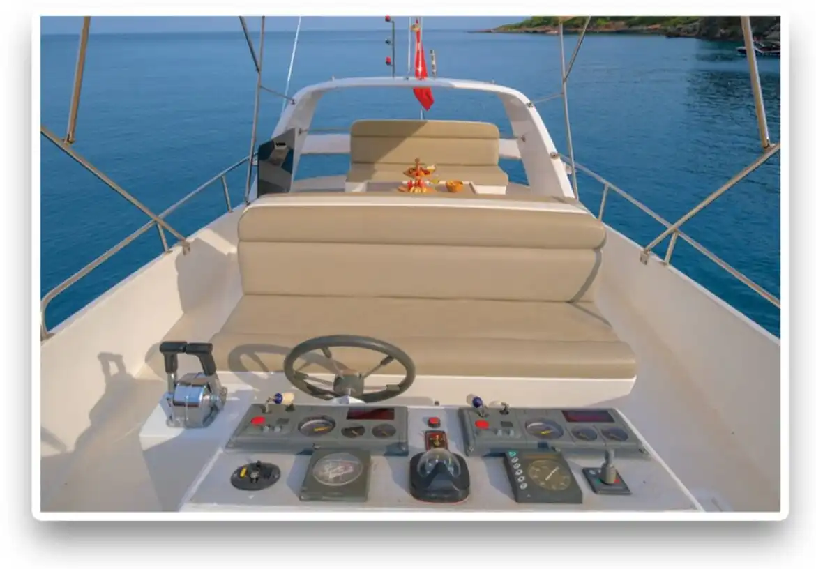 Kemer Yacht Rental 16m Custom Built Deluxe
